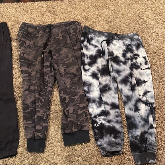 Call men’s pants/sweats/activewear - Picture 2 of 4